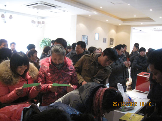 活動現(xiàn)場熱鬧異常