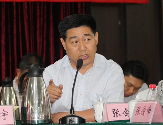 黨委書記張會民對標準化管理發(fā)表意見