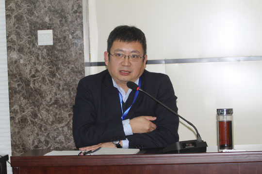 董事長(zhǎng)黃道元總結(jié)發(fā)言