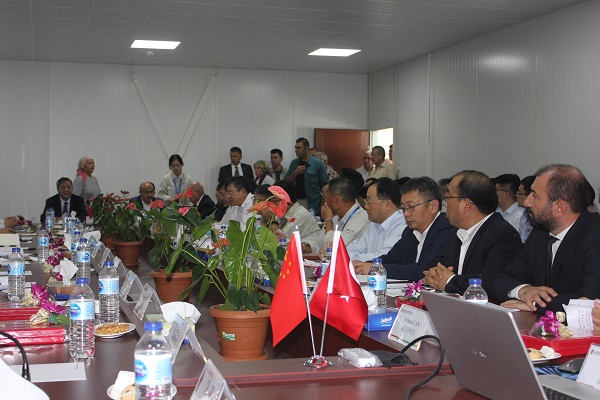 2.會(huì)議現(xiàn)場(chǎng).JPG 2.會(huì)議現(xiàn)場(chǎng).JPG