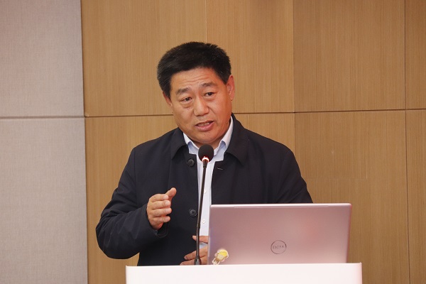 4、集團(tuán)公司黨委書記張會(huì)民講話.JPG 4、集團(tuán)公司黨委書記張會(huì)民講話.JPG