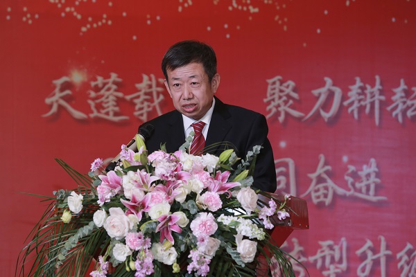 5閆總講話.JPG 5閆總講話.JPG