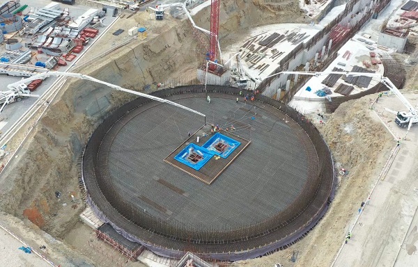02、3#歐羅倉基礎底板鋼筋綁扎.jpg