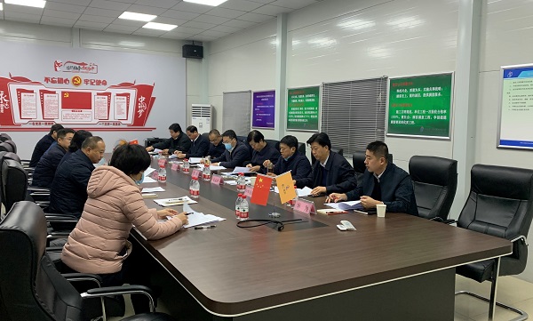 3.史占勇副市長(zhǎng)座談會(huì)指導(dǎo)現(xiàn)場(chǎng).jpg 3.史占勇副市長(zhǎng)座談會(huì)指導(dǎo)現(xiàn)場(chǎng).jpg