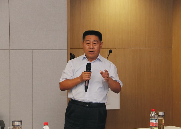 集團公司黨委書記張會民主持活動.jpg 集團公司黨委書記張會民主持活動.jpg