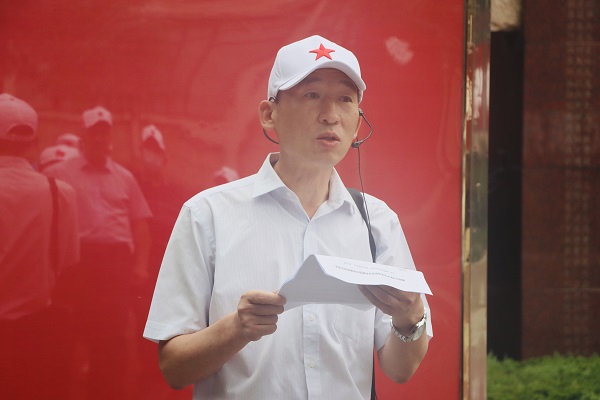 2、集團公司黨委副書記、機關黨委書記陳百斌對黨員干部提出要求.jpg