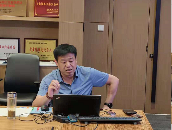 3、安全主管暢玉同安排布置雙重預(yù)防體系工作.png 3、安全主管暢玉同安排布置雙重預(yù)防體系工作.png