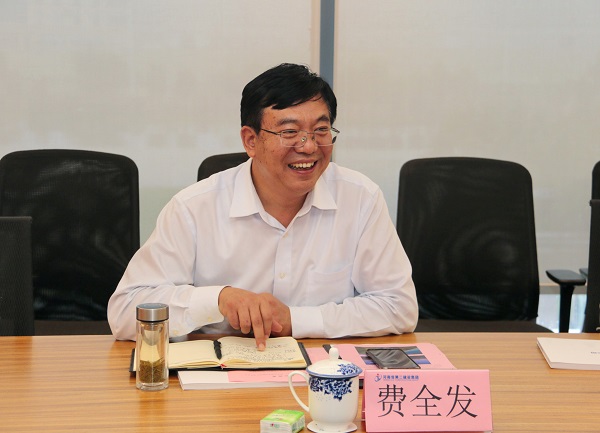 河南省商務廳二級巡視員費全發(fā)講話.jpg