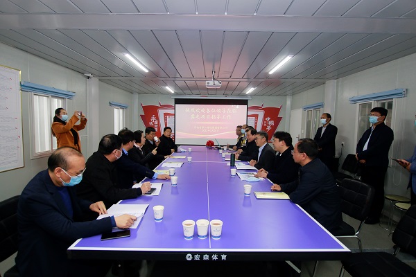 1.省住房城鄉(xiāng)建設(shè)廳及新鄉(xiāng)市、輝縣市等多方領(lǐng)導(dǎo)視察輝縣市冀屯鎮(zhèn)村民住房災(zāi)后重建集中安置項(xiàng)目.JPG 1.省住房城鄉(xiāng)建設(shè)廳及新鄉(xiāng)市、輝縣市等多方領(lǐng)導(dǎo)視察輝縣市冀屯鎮(zhèn)村民住房災(zāi)后重建集中安置項(xiàng)目.JPG