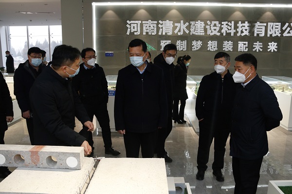 園區(qū)觀摩2.JPG 園區(qū)觀摩2.JPG
