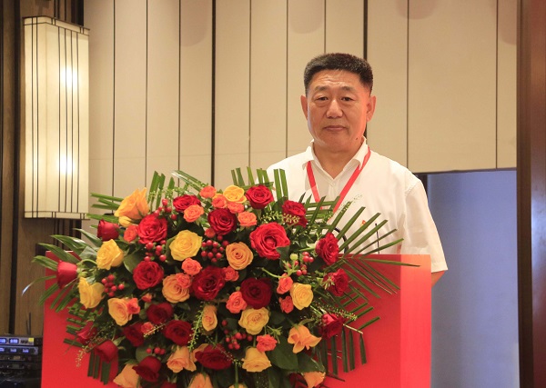 4集團公司黨委書記張會民作黨代會工作報告.JPG 4集團公司黨委書記張會民作黨代會工作報告.JPG