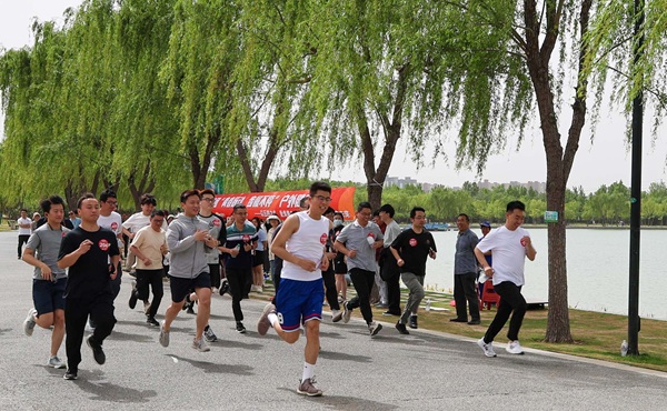 5-2跑步現(xiàn)場.JPG